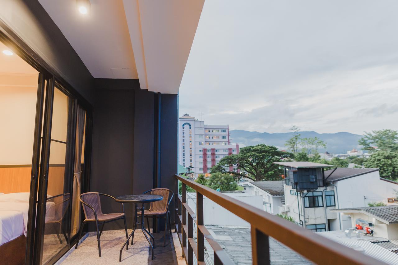 No.9 Hostel & Cafe Chiang Mai Luaran gambar